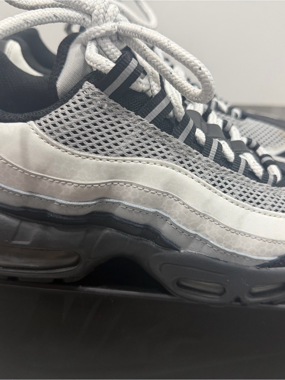 Nike Black and White Mesh Air Max Sneakers - Picture 11 of 11